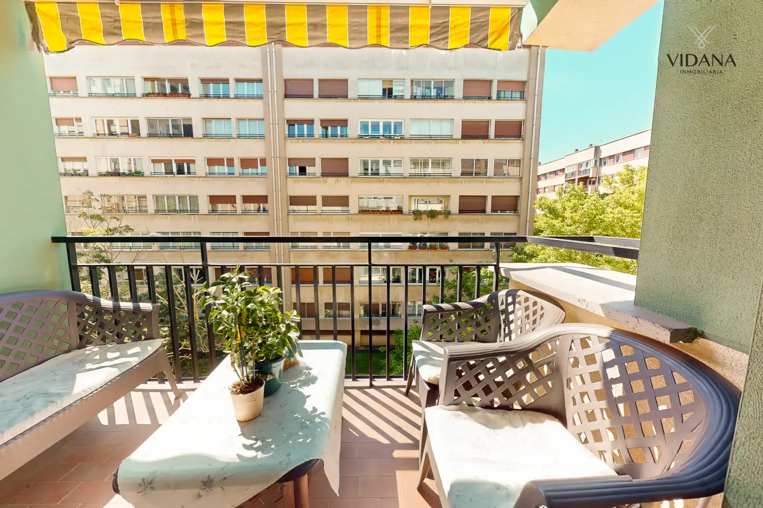 Piso en venta en PLAZA DE LOS FUEROS, Barañáin / Barañain