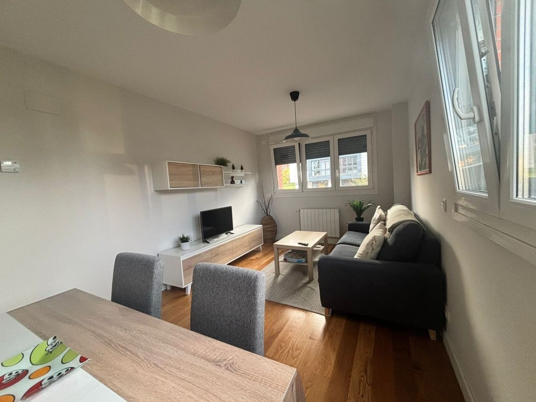 Living room of Flat to rent in Urduliz  with Heating, Terrace and Storage room