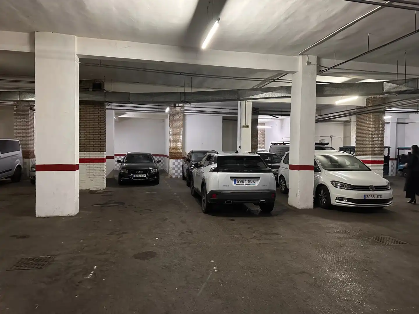 Parking de Edificio en venta en Madrid