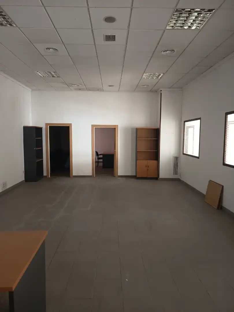 Local comercial en venta en Avenida Guardia Civil Nº18, imagen 7