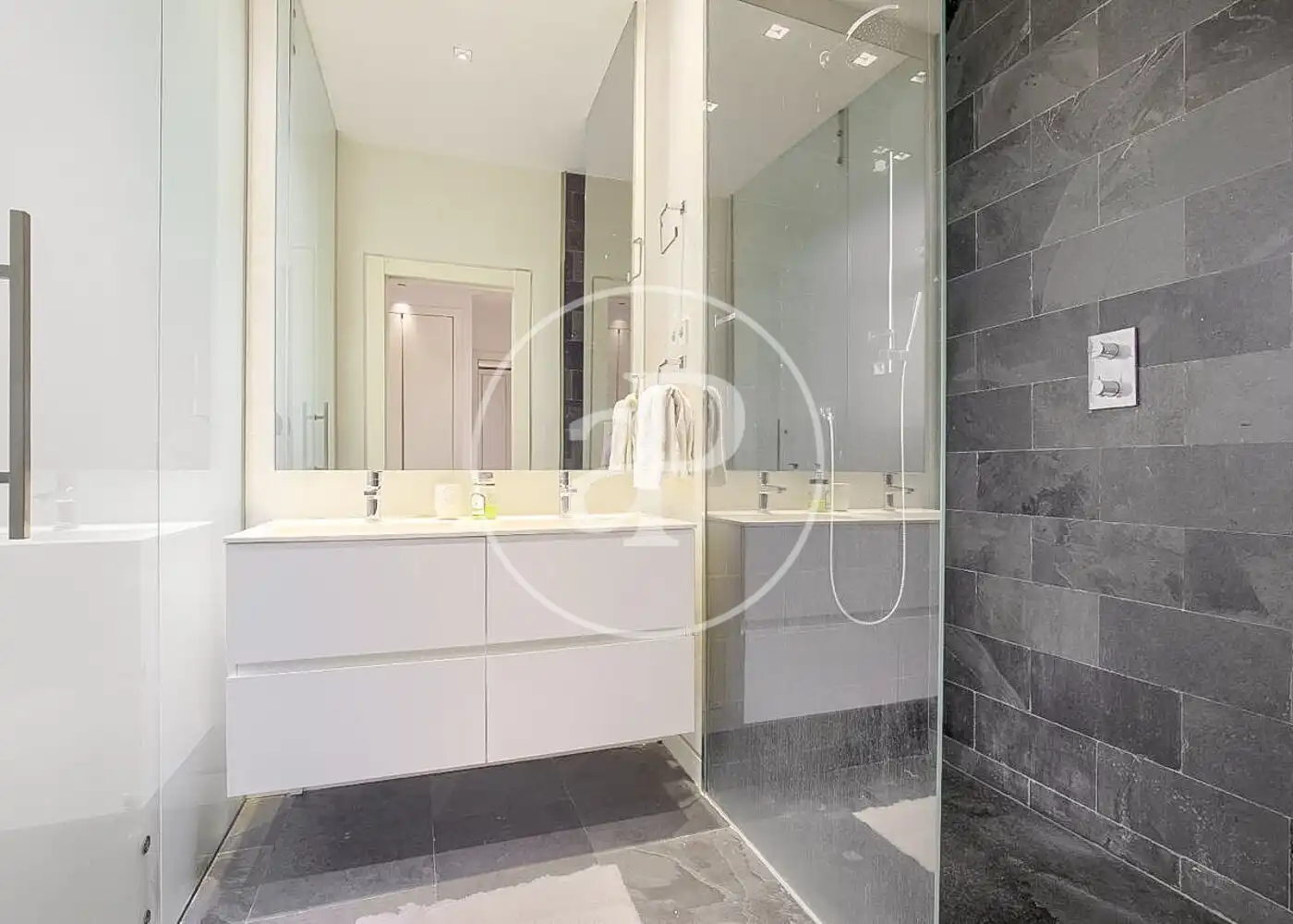 Flat with terrace to rent in Calle del Príncipe de Vergara, imagen 15