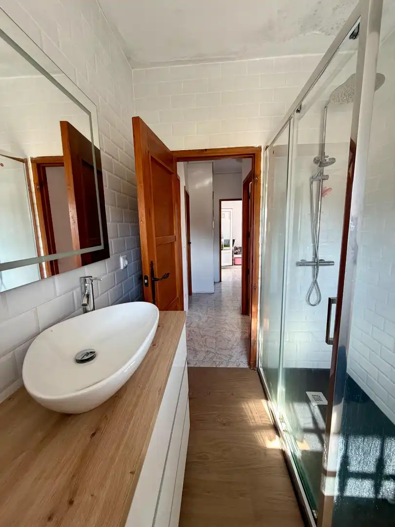 Baño de Casa adosada en venta en Villanueva del Ariscal