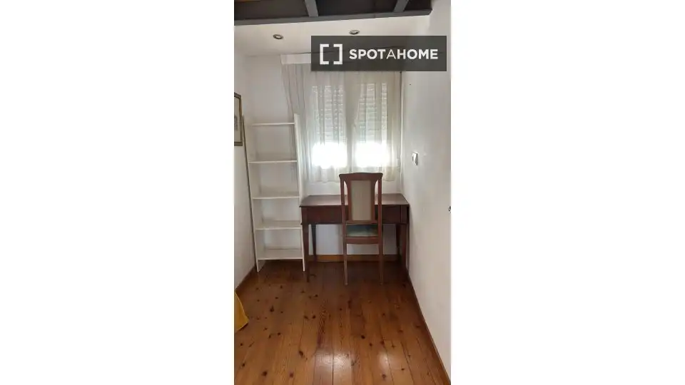 Piso con terraza en alquiler en L'Eixample, imagen 15