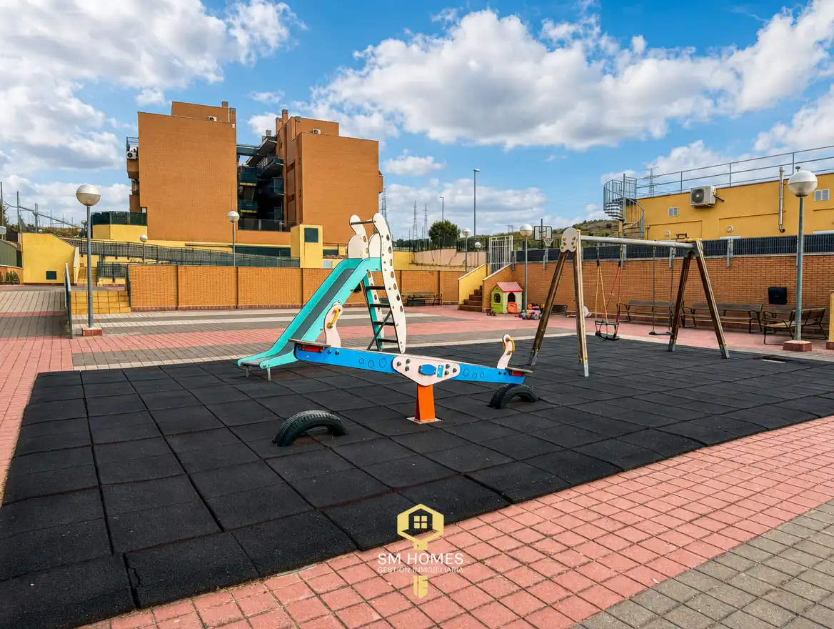 Parking of Flat for sale in Loeches  with Air Conditioner, Heating and Private garden