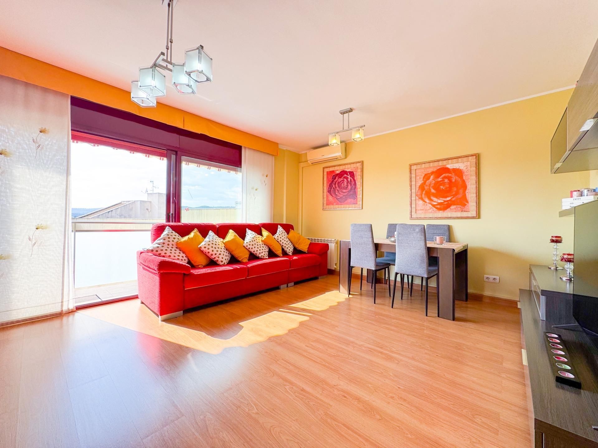 Living room of Attic for sale in El Vendrell  with Air Conditioner, Heating and Terrace