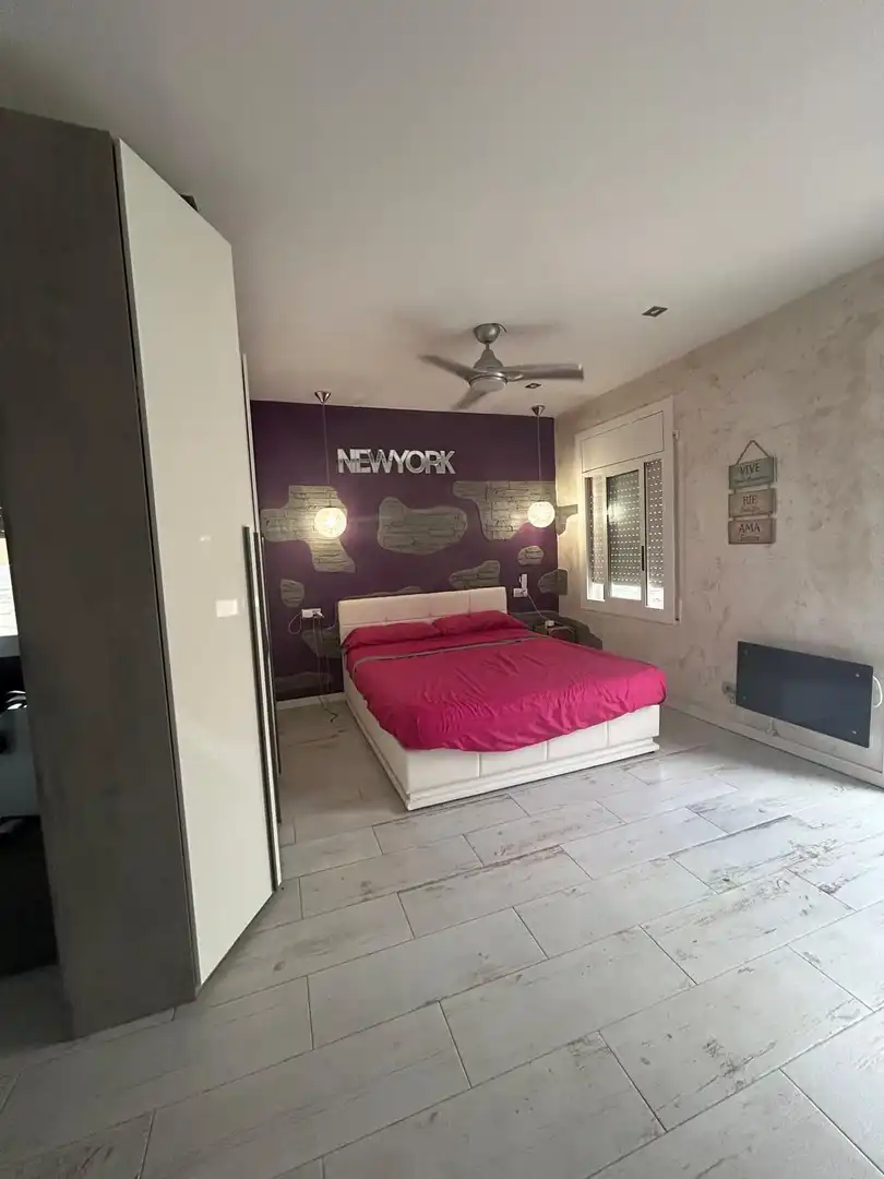 Habitación de Casa o chalet en venta en Esparreguera con Calefacción, Jardín privado y Terraza