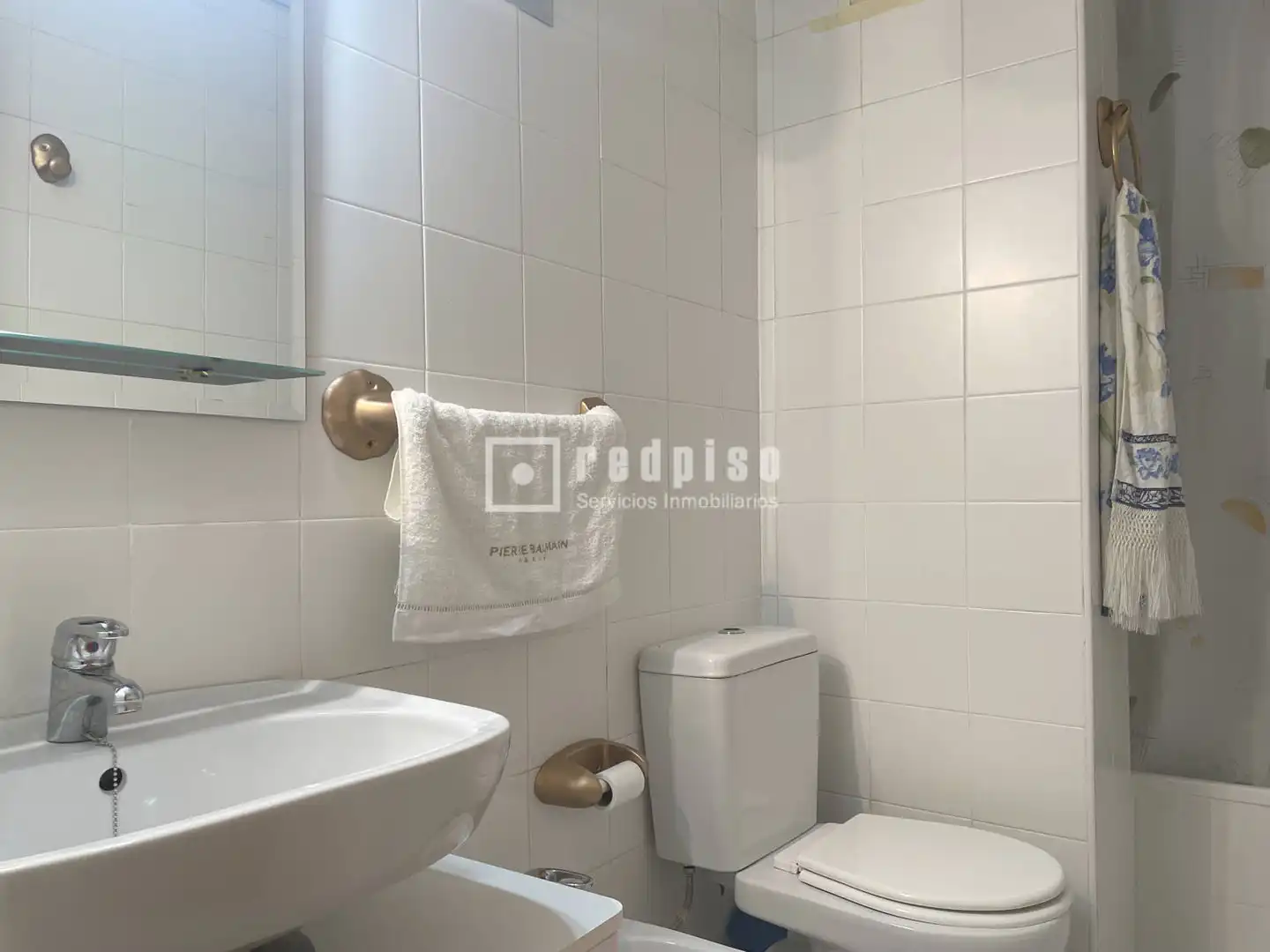 Bathroom of Flat for rent in Sevilla  with Air Conditioner, Terrace and Furnished