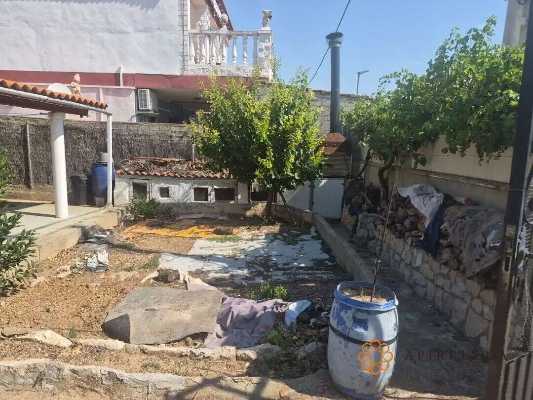Houses for sale in Alforque  with Air Conditioner, Heating and Storage room