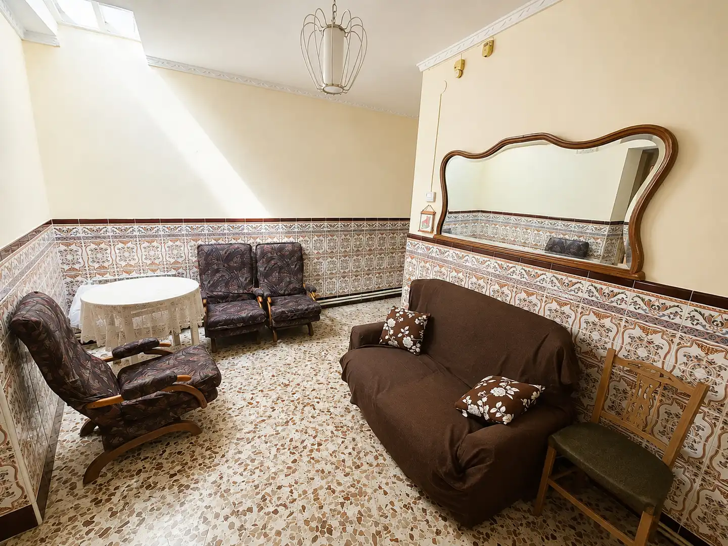 Sala de estar de Casa adosada en venta en Carrión de Calatrava con Calefacción, Terraza y Trastero