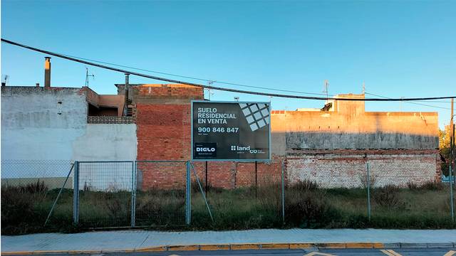 Terreno residencial en Venta en DIPUTACION, 23 en Estadio Castalia