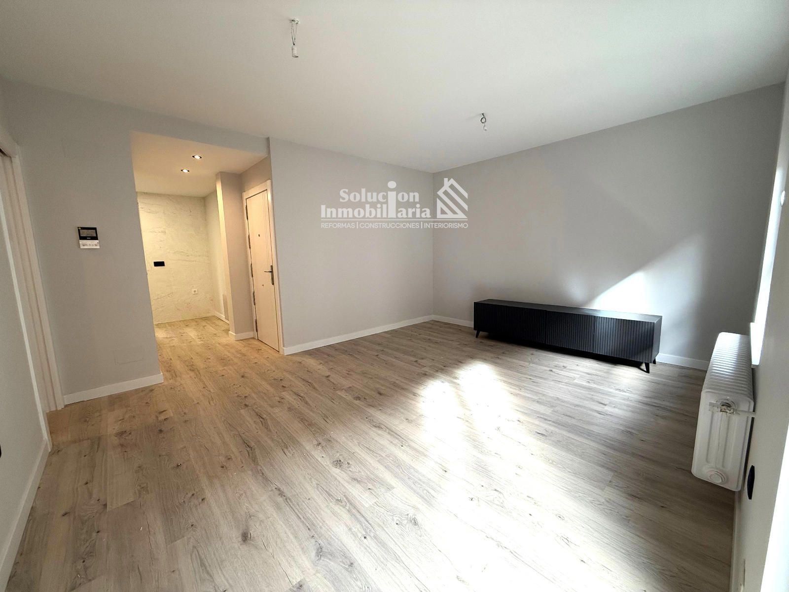 Piso en venta en Salamanca Capital con Calefacción y Amueblado