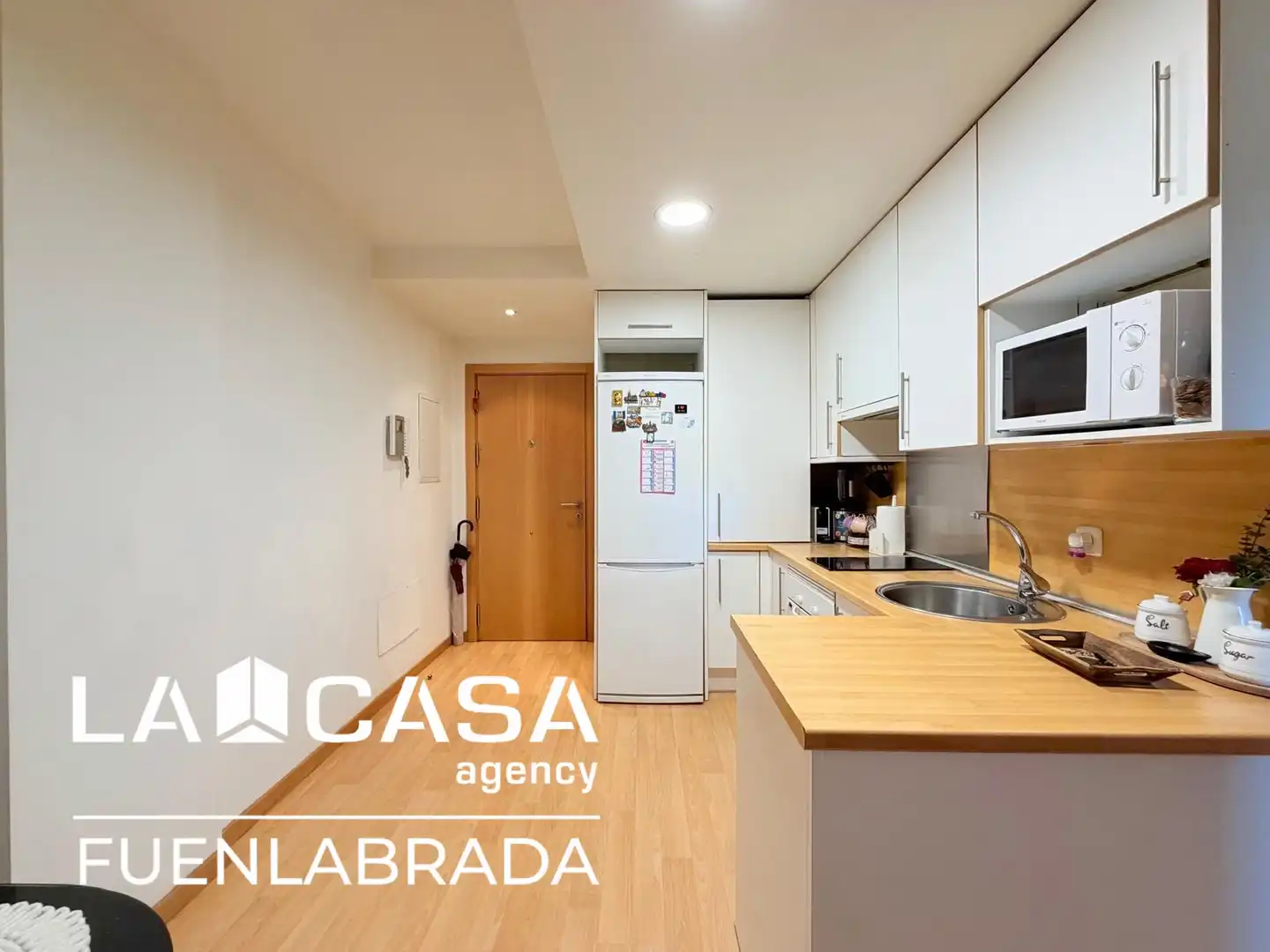 Cocina de Piso en venta en Fuenlabrada con Aire acondicionado, Trastero y Piscina