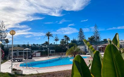 Piscina de Apartament en venda en San Bartolomé de Tirajana amb Aire condicionat, Terrassa i Forn