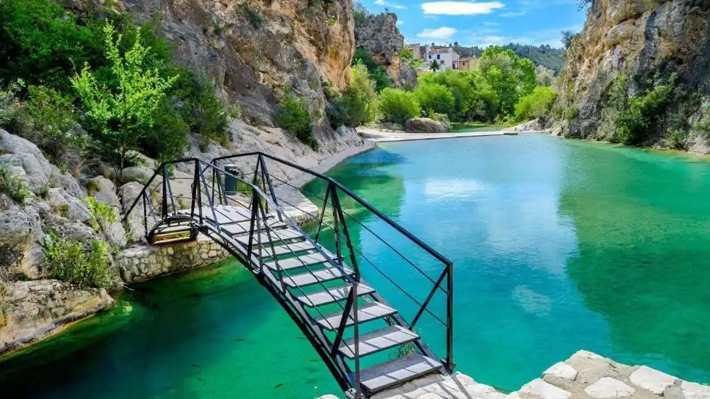 Piscina de Casa o chalet de alquiler en Navarrés con Terraza