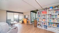 Sala d'estar de Àtic en venda en Majadahonda amb Aire condicionat, Calefacció i Terrassa