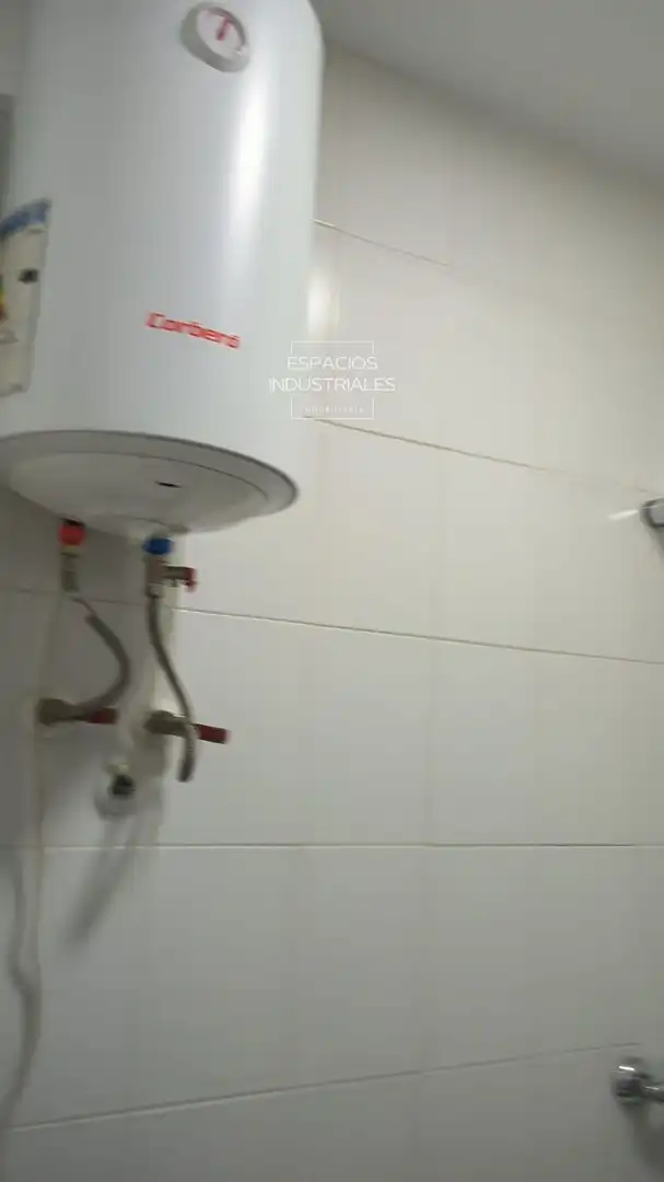 Baño de Nave industrial en venta en Mejorada del Campo