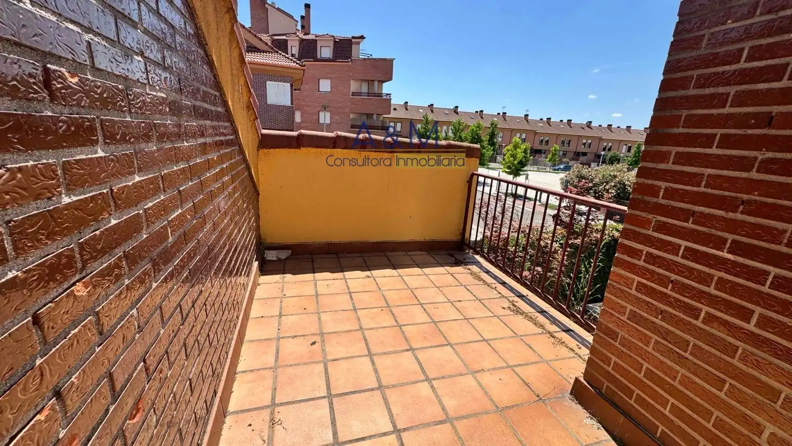 Terraza de Casa adosada en venta en Cistérniga con Calefacción, Jardín privado y Terraza
