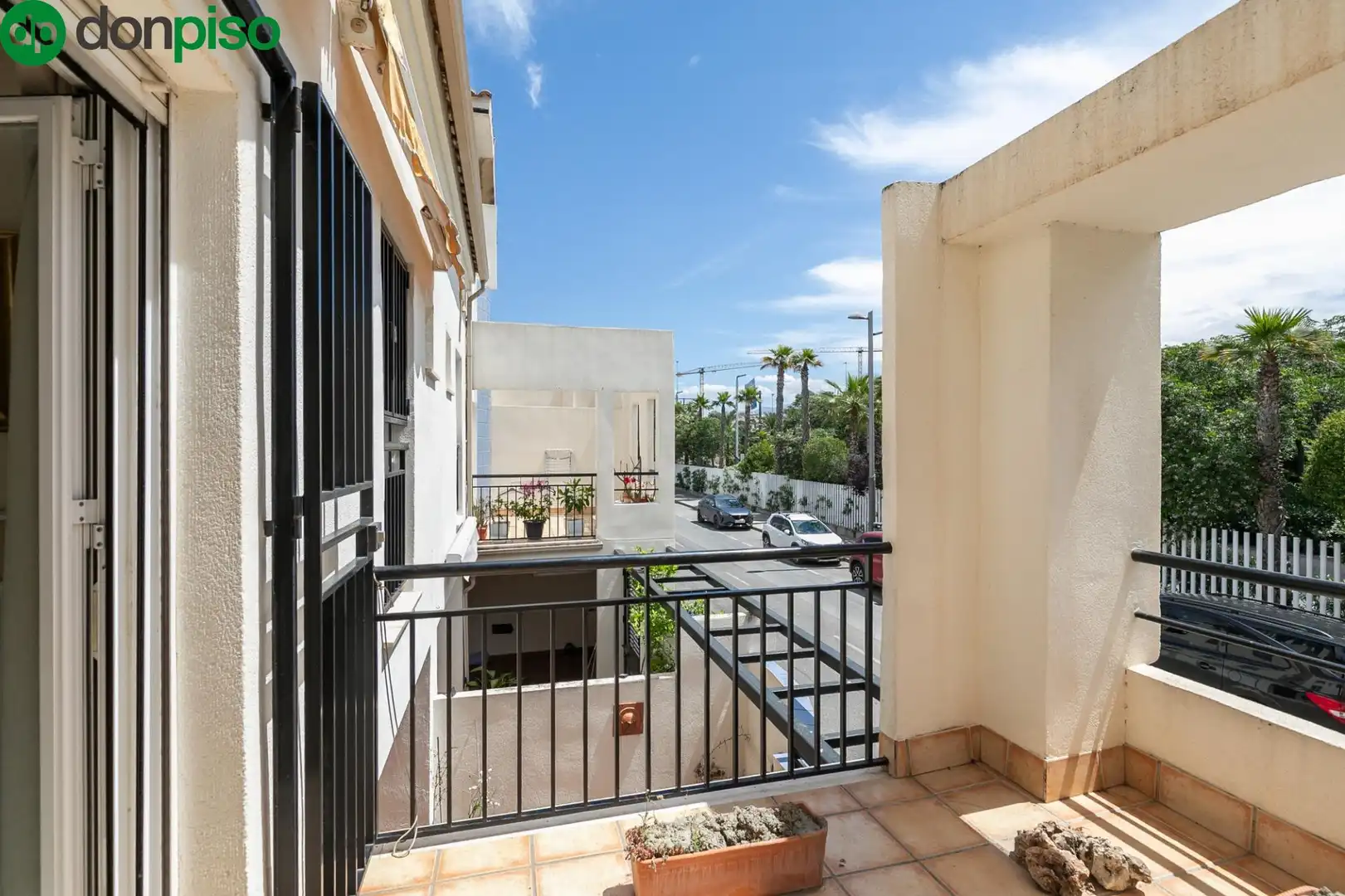 Casa adosada en venta en Calle Calle Hipócrates, San Miguel
