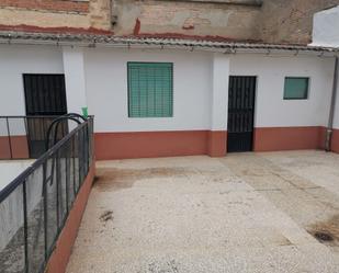 Exterior view of House or chalet for sale in Jabalquinto  with Air Conditioner, Terrace and Swimming Pool