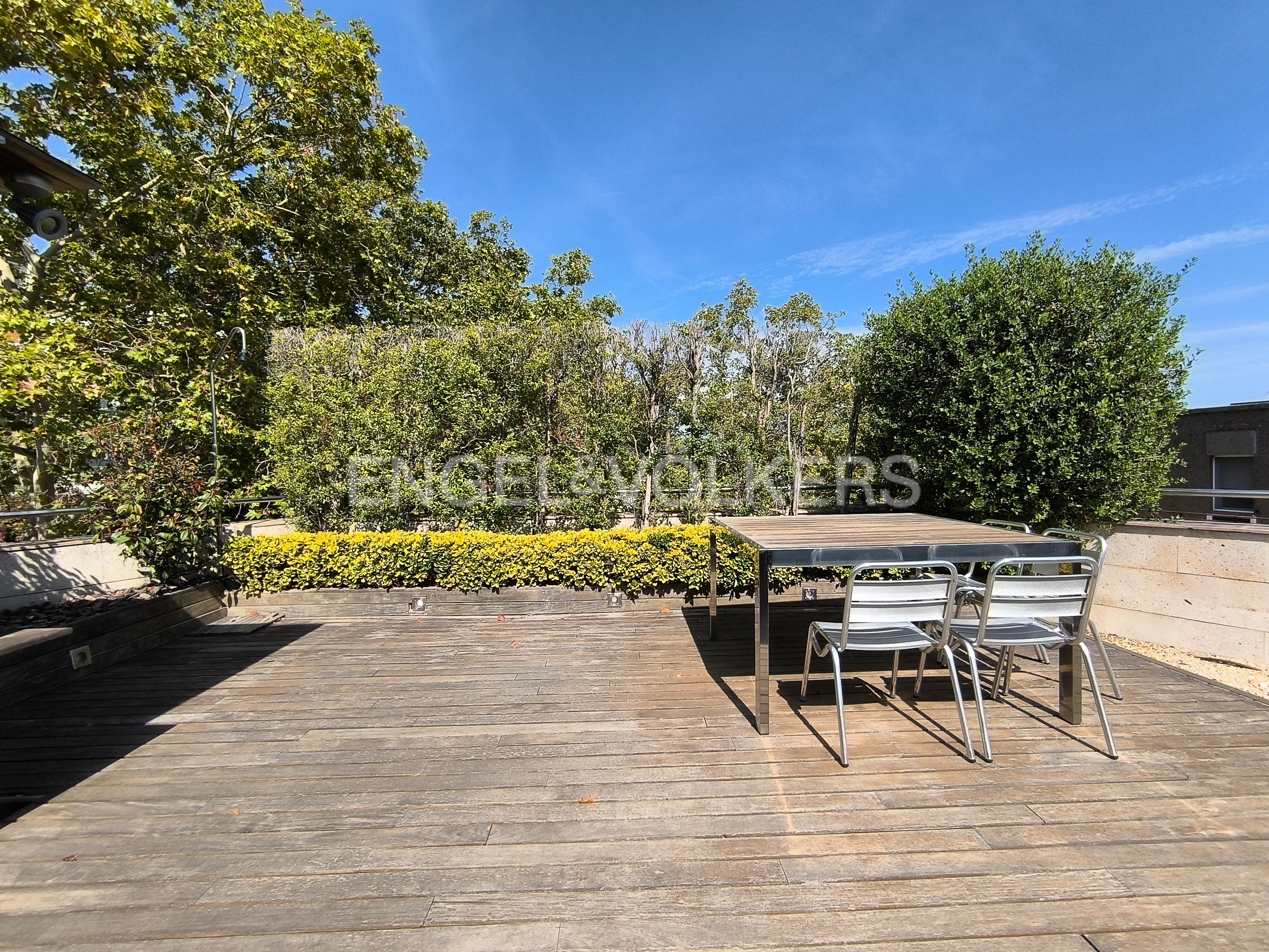 Terrace of Duplex for sale in  Barcelona Capital  with Air Conditioner, Heating and Parquet flooring