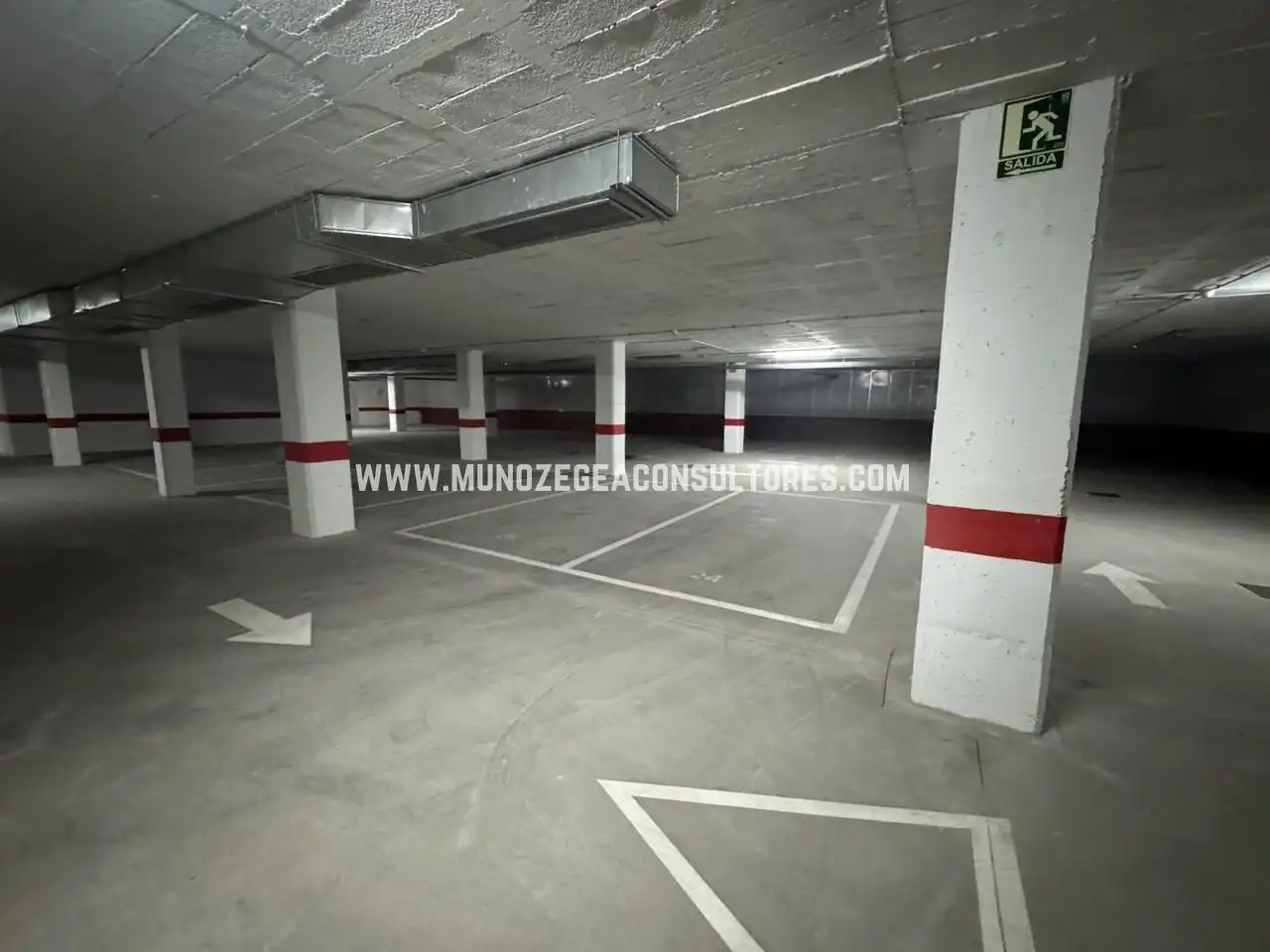 Parking à louer à Calle Salvador Cortés, imagen 2