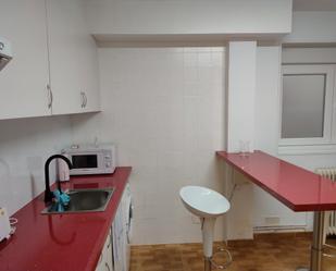 Kitchen of Flat to rent in Santiago de Compostela   with Heating, Furnished and Washing machine