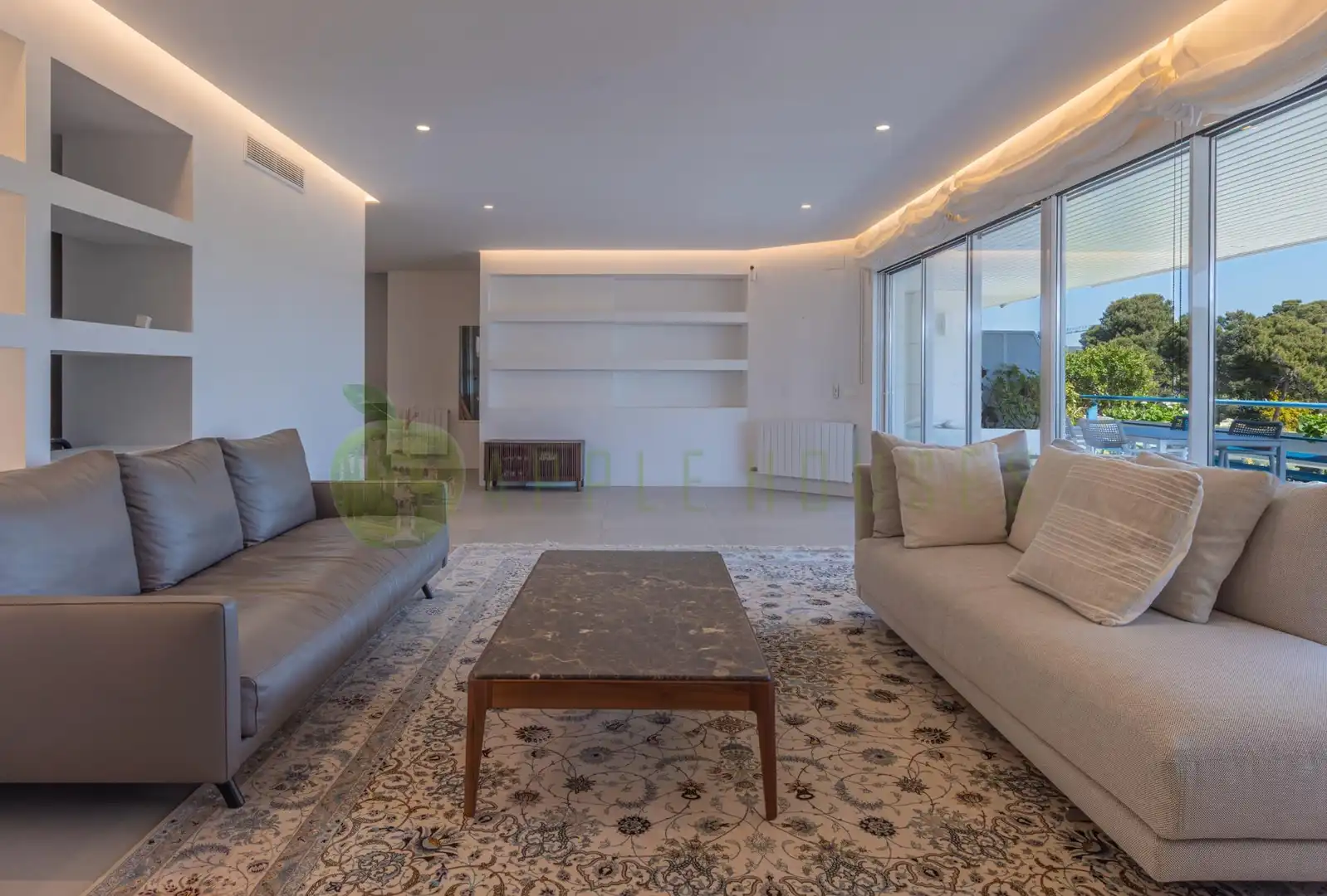Living room of Attic for sale in Sitges  with Air Conditioner, Heating and Terrace