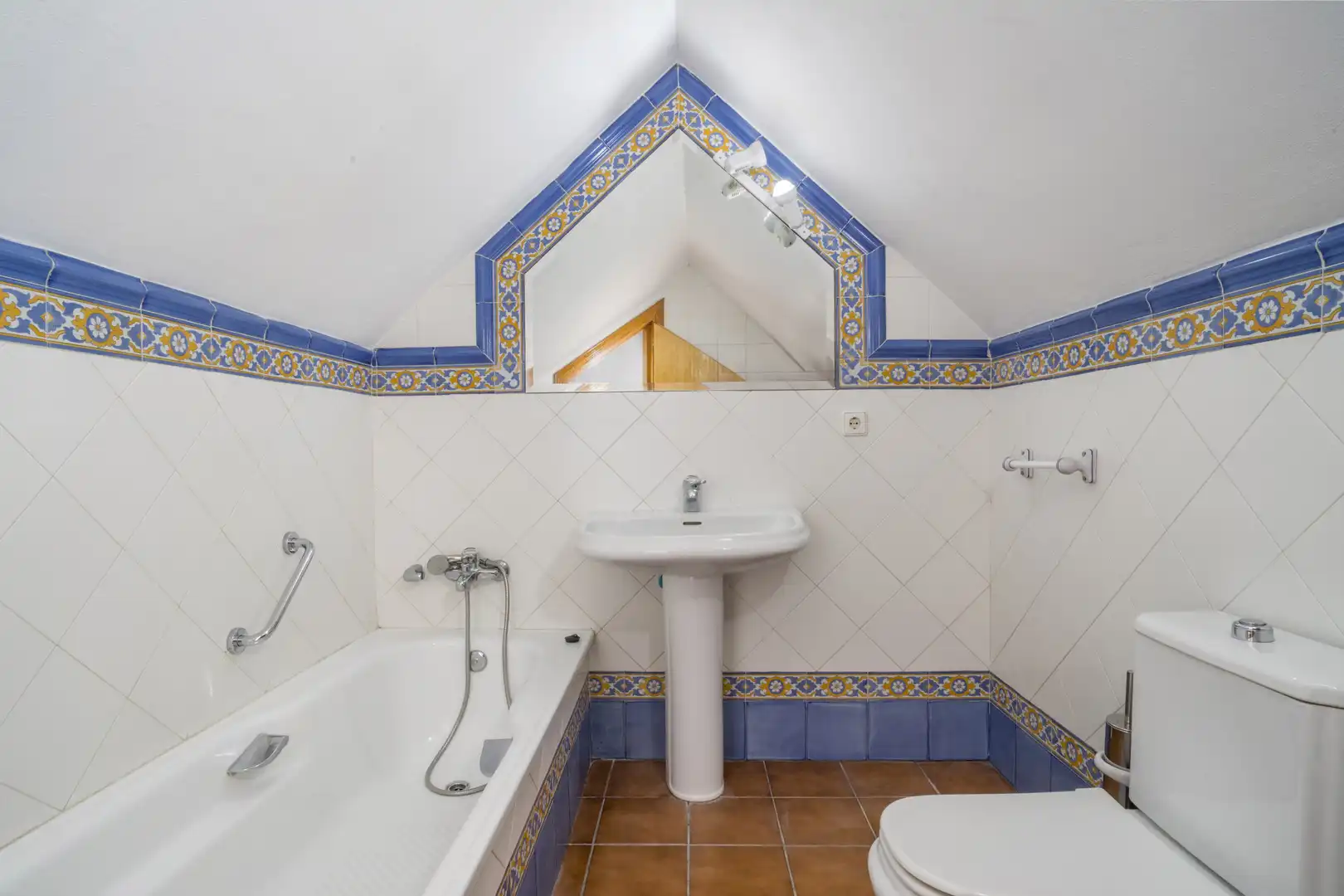 Bathroom of Detached homes for sale in Marbella  with Private garden, Terrace and Furnished