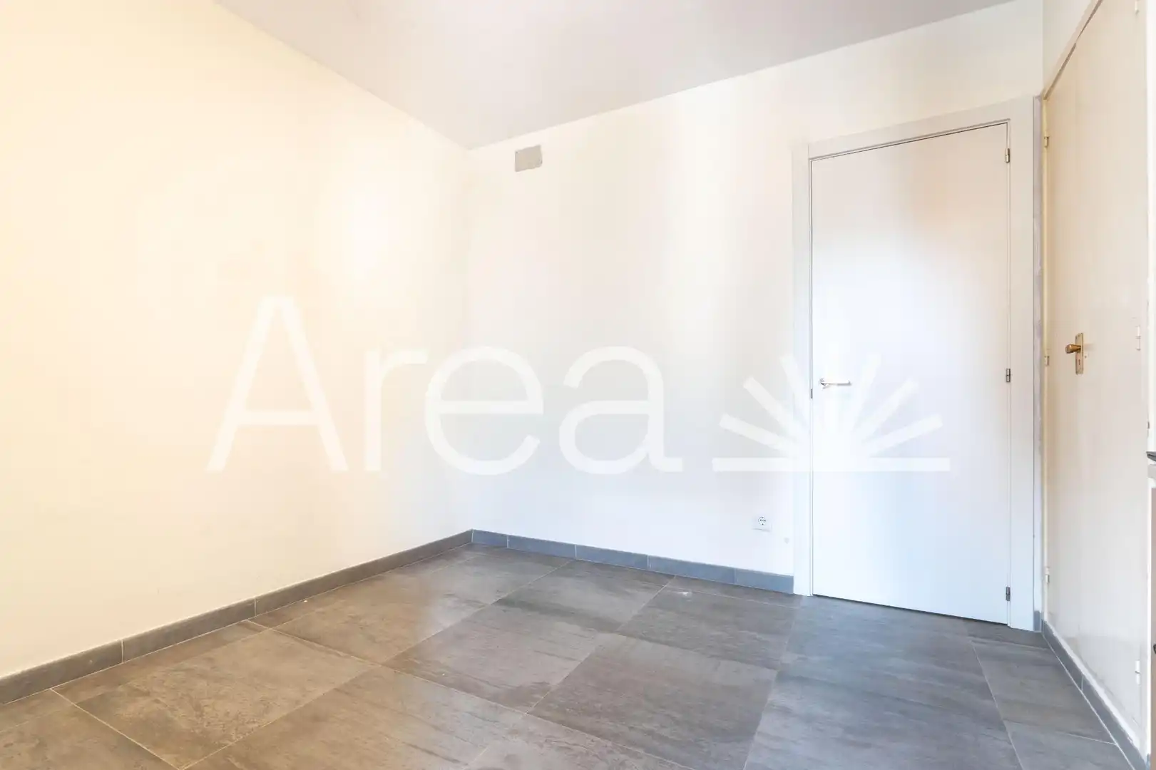 Piso en venta en Mataró con Parquet y Balcón