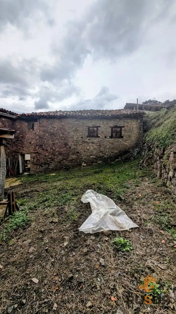 Vista exterior de Finca rústica en venta en Cabezón de Liébana con Balcón