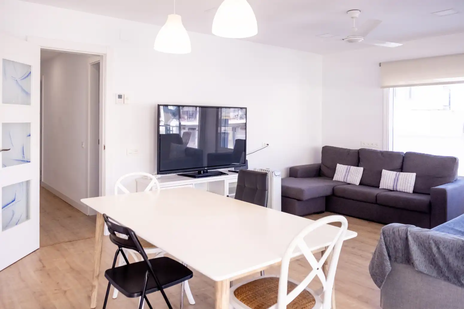 Sala de estar de Piso en venta en Salou con Calefacción, Parquet y Terraza
