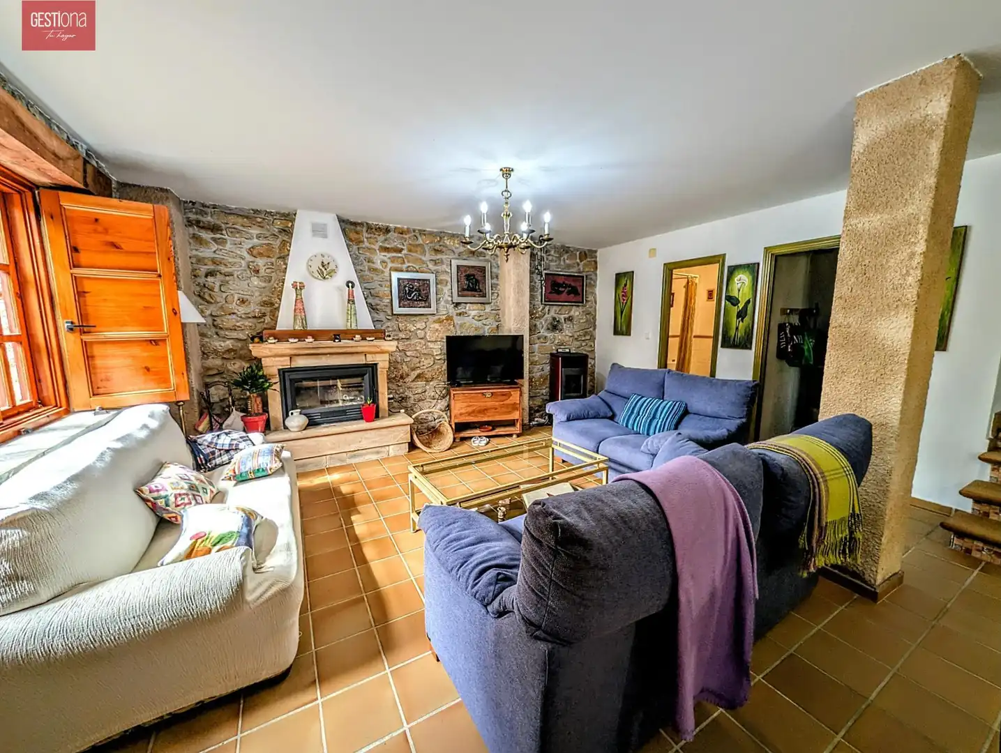 Sala de estar de Casa o chalet en venta en Escalante con Jardín privado y Balcón