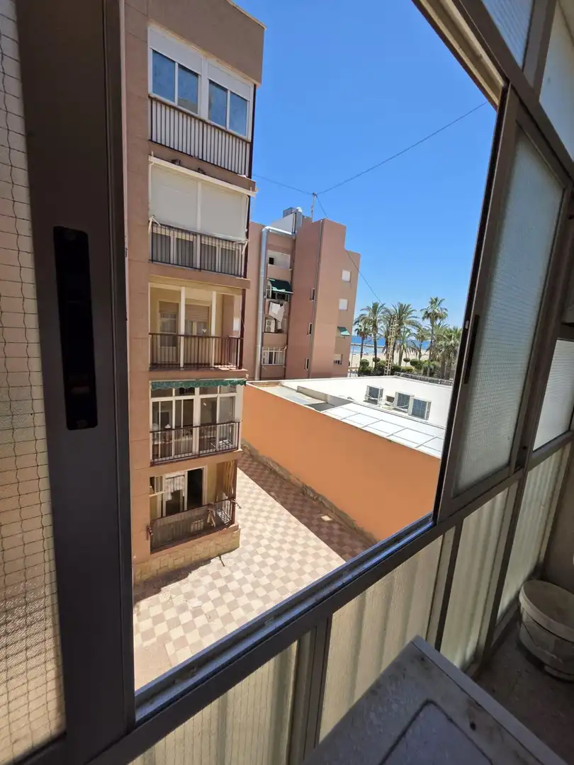 Habitación de Apartamento en venta en El Campello con Aire acondicionado y Calefacción