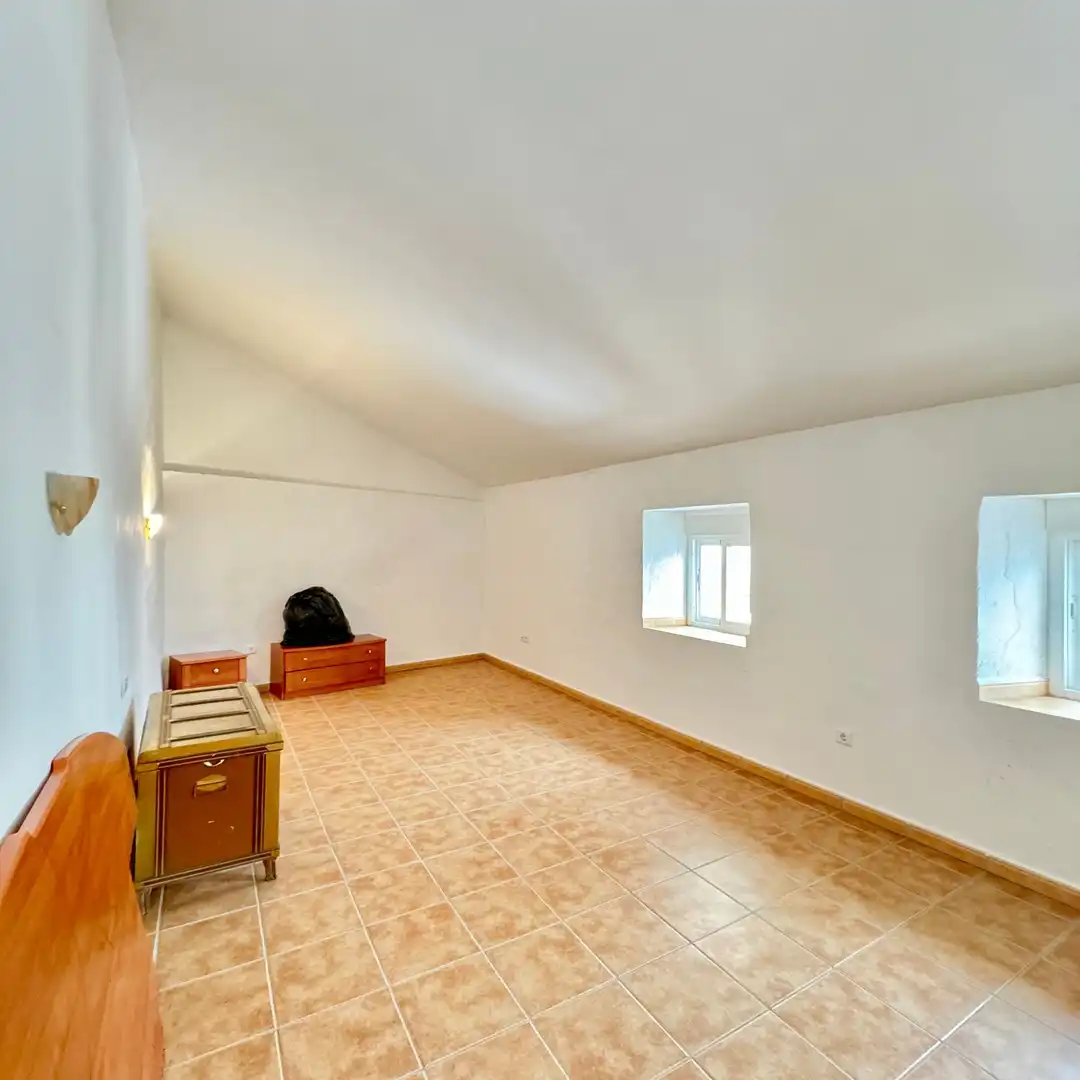 Casa rústica amb terrassa en venda a del Obispo 1, imagen 6