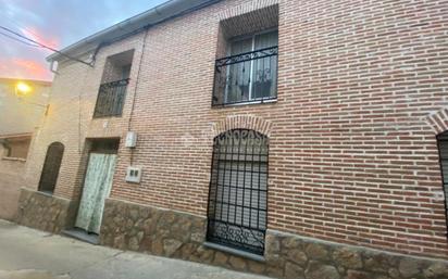 Exterior view of House or chalet for sale in Calera y Chozas  with Heating, Private garden and Terrace