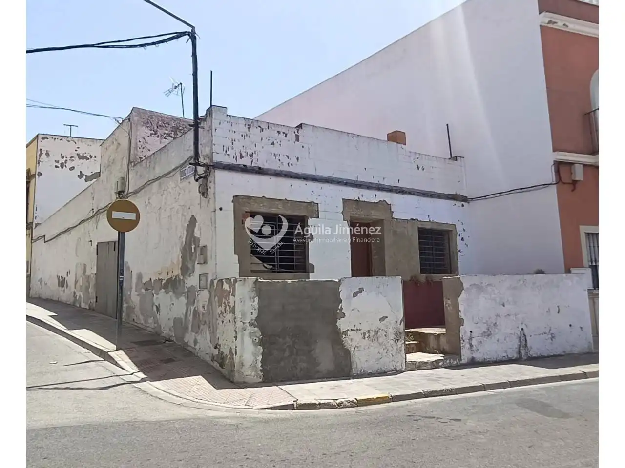 Exterior view of Houses for sale in Alcalá de Guadaira  with Terrace