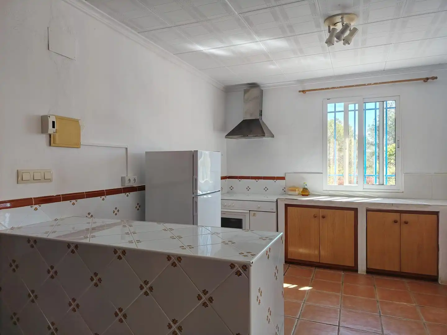 Kitchen of Houses for sale in Navarrés  with Air Conditioner, Private garden and Storage room
