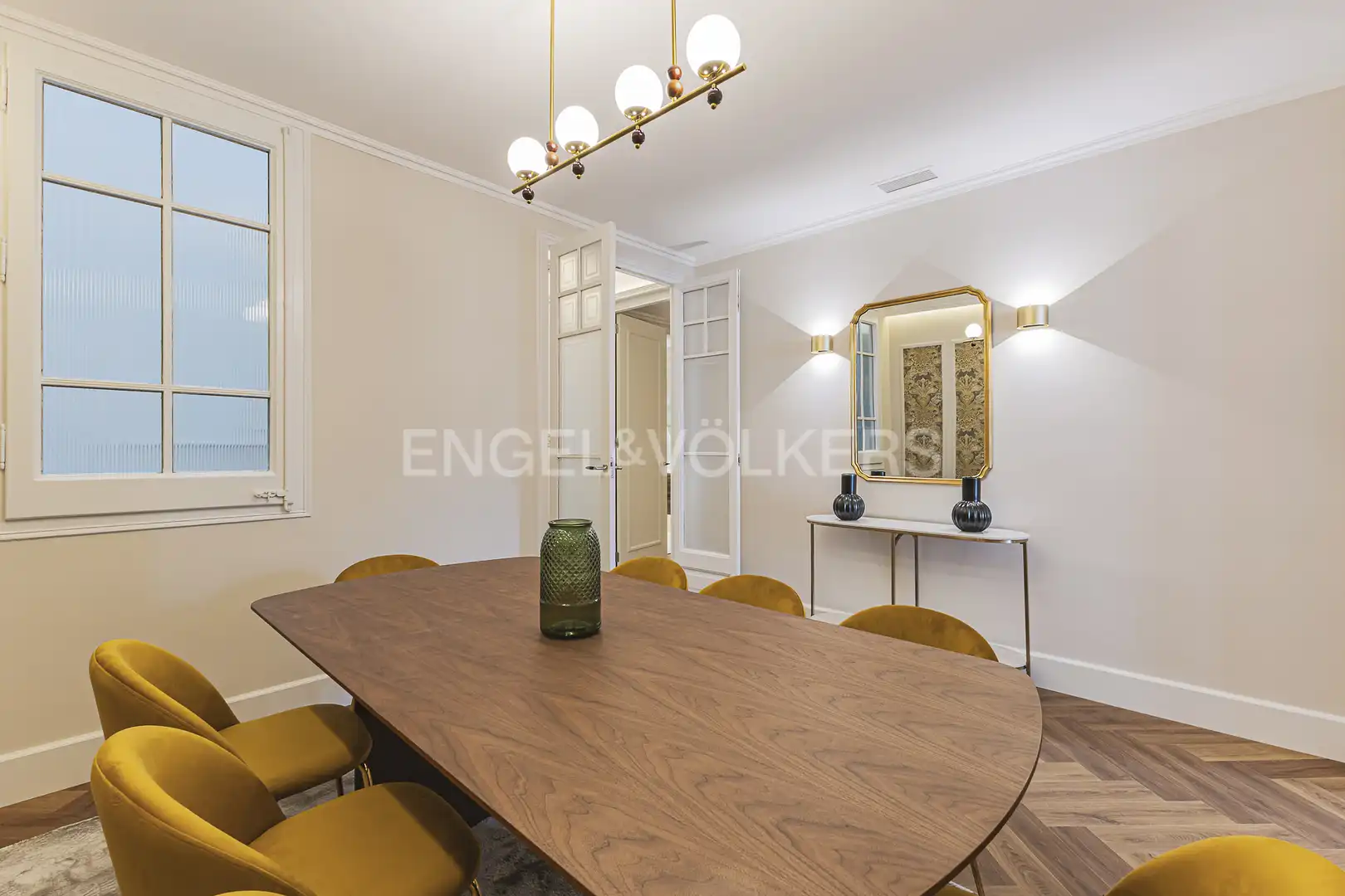 Comedor de Piso de alquiler en Barcelona con Aire acondicionado, Calefacción y Parquet
