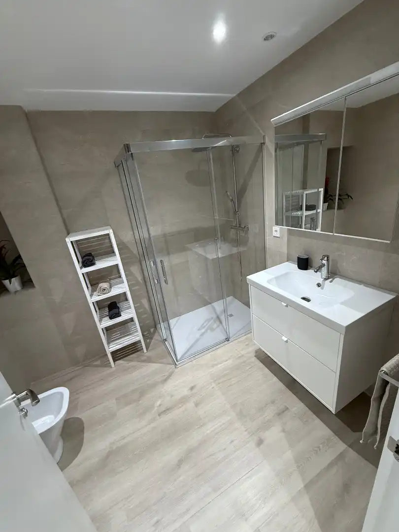 Baño de Piso en venta en Alcalá la Real con Aire acondicionado y Calefacción