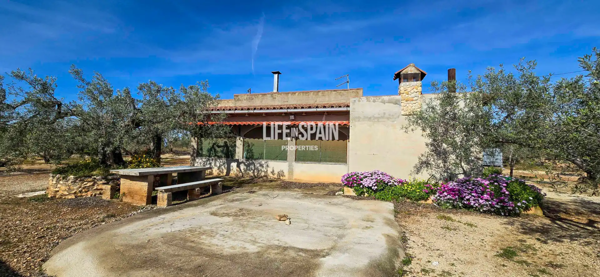 Villa à vendre à Carrer Poligono 78 43