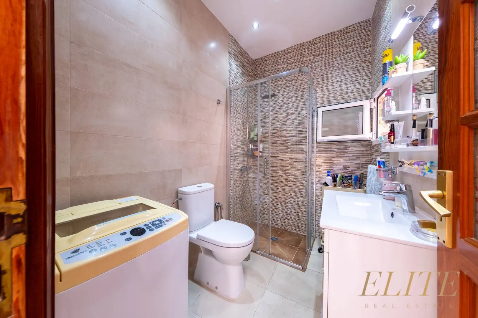 Bathroom of Ground floor for sale in Arucas  with Terrace