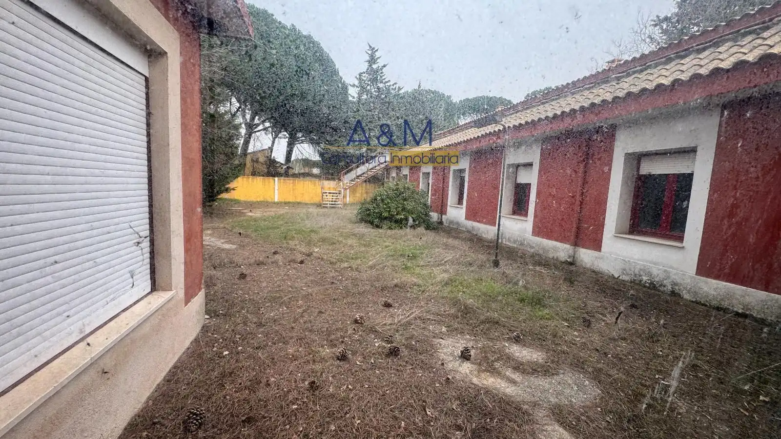 Buildings for sale in Falso, 15, Viana de Cega