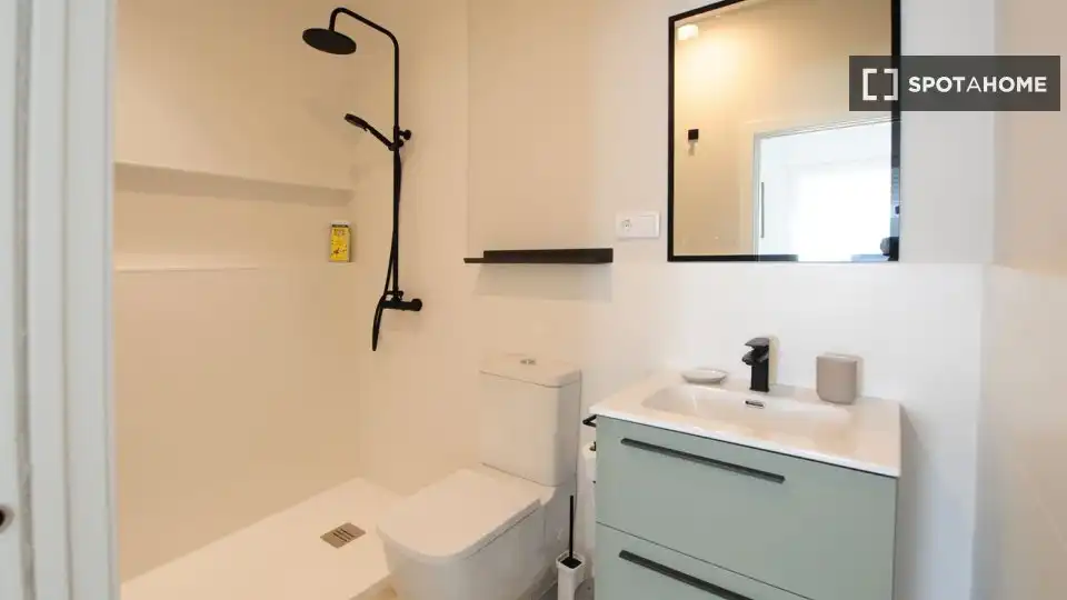Room in El Pópulo - Santa María