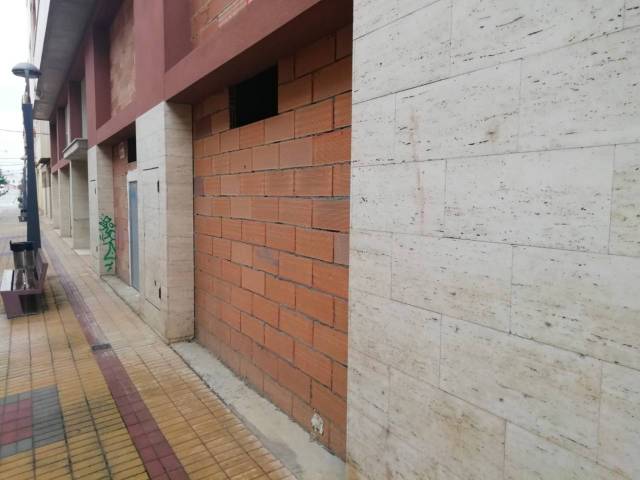 Local comercial en Alquiler en ARAGON en Binéfar