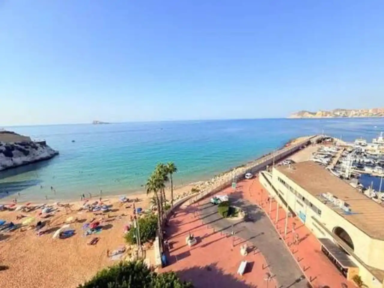 Vista exterior de Piso en venta en Benidorm con Terraza