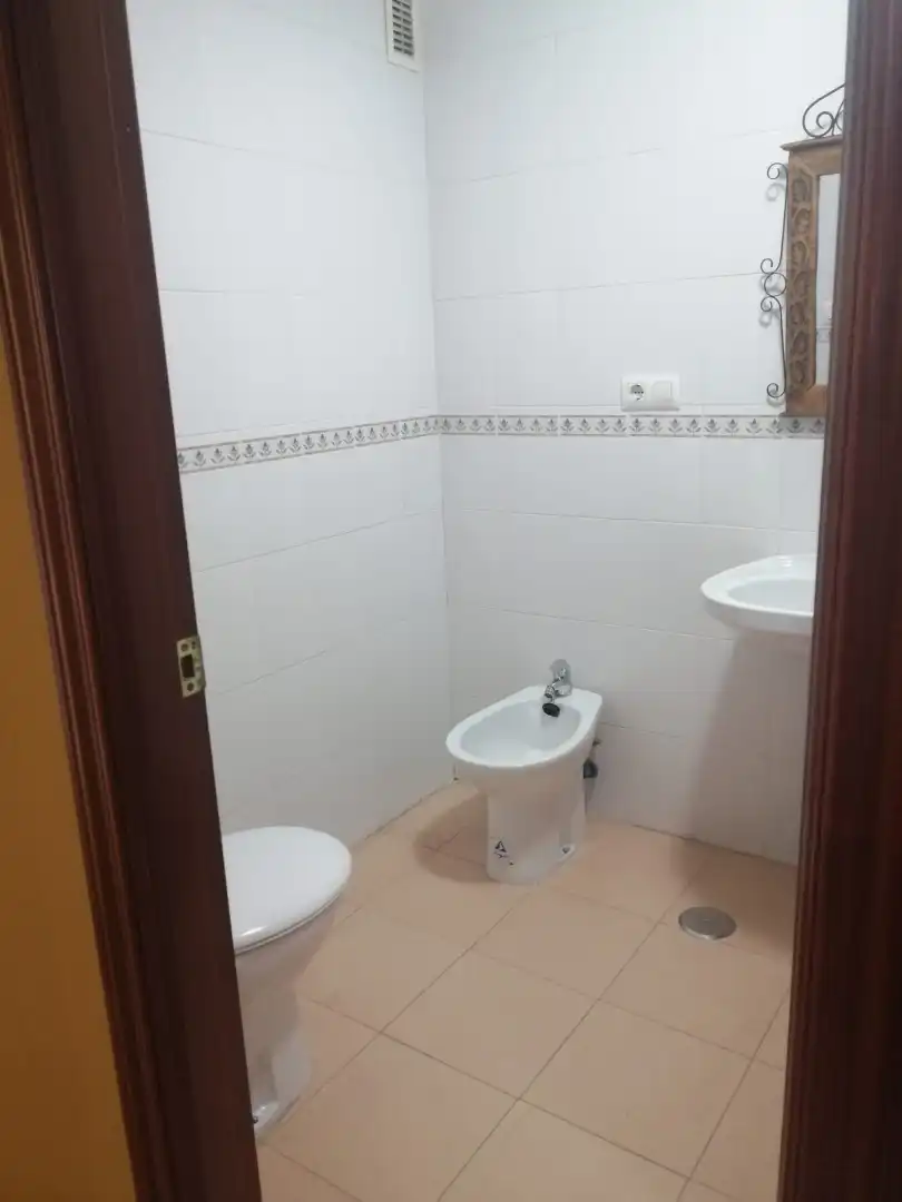 Bany de Pis de lloguer en Huelva amb Jardí privat, Moblat i Forn