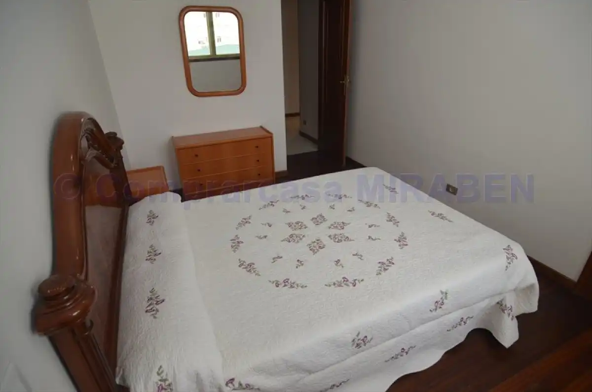 Bedroom of Flat for rent in Boiro, A Coruña