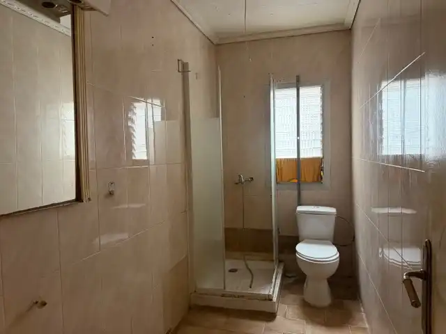 Baño de Piso en venta en Mislata con Balcón