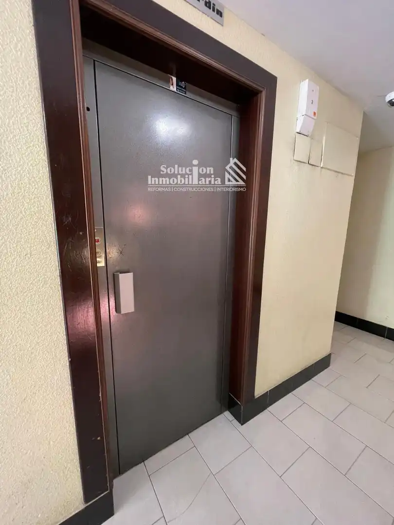 Piso en venta en Salamanca con Calefacción, Terraza y Trastero