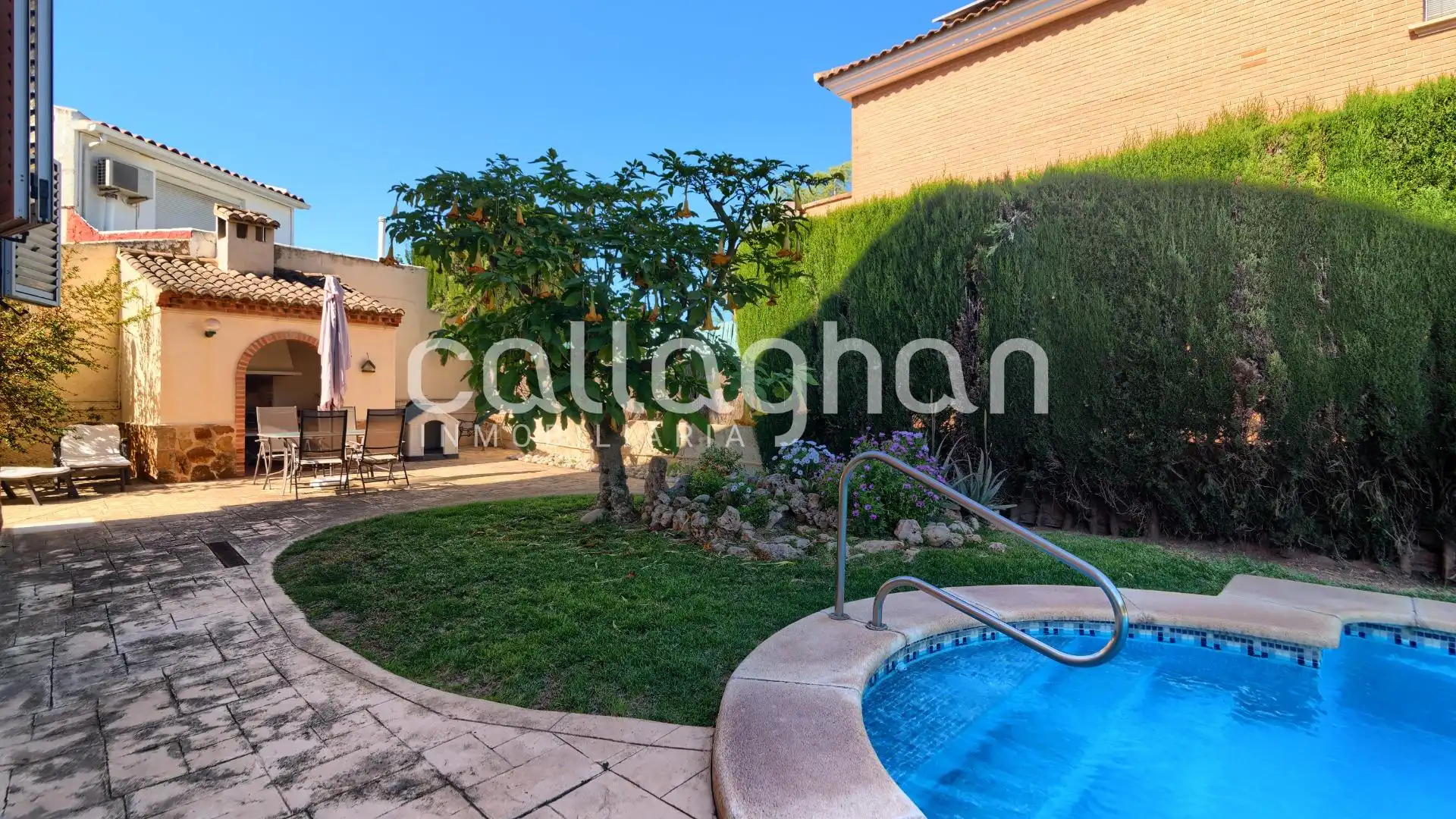 Jardí de Casa o xalet en venda en Paterna amb Aire condicionat, Jardí privat i Terrassa